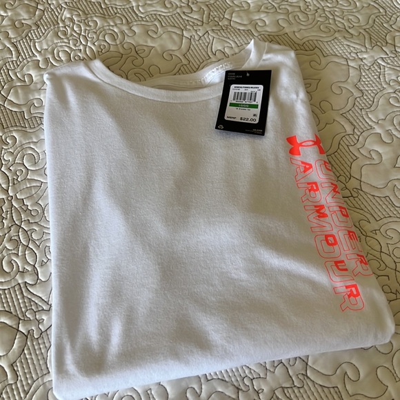 Under Armour Women’s Tee NWT - Picture 5 of 9